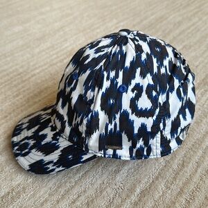 Rare Lululemon Ikat Print Blue Cross Train Hat Cap Run Like The Wind Zip Pocket